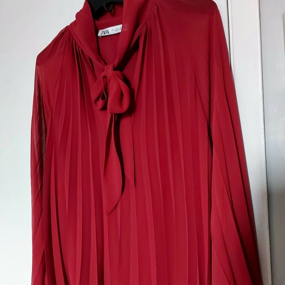 Red blouse _Zara_S/M_ NWOT - Picture 4 of 9